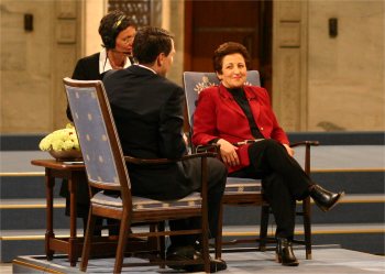 CNN intervjuet Shirin Ebadi p� direkten
